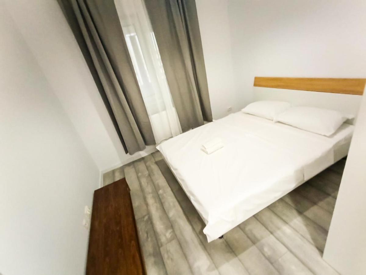 Preciziei Retreat Ap With Parking And Self Check In Apartment Bucharest Exterior photo